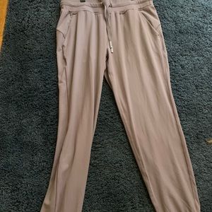 Lu lu lemon align joggers